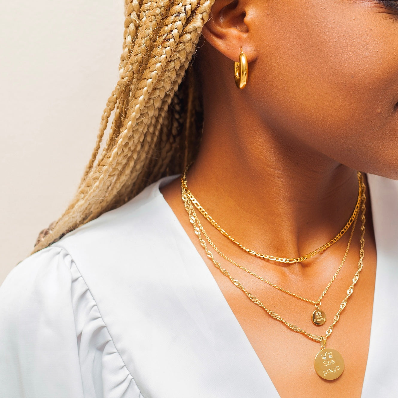 SHE PRAYS Necklace
