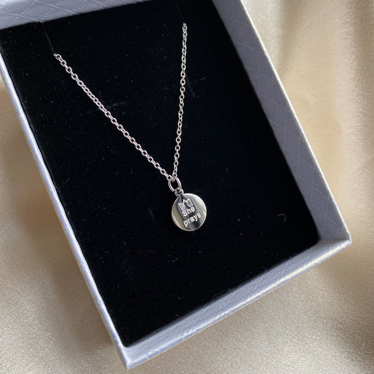 SHE PRAYS Mini - Silver